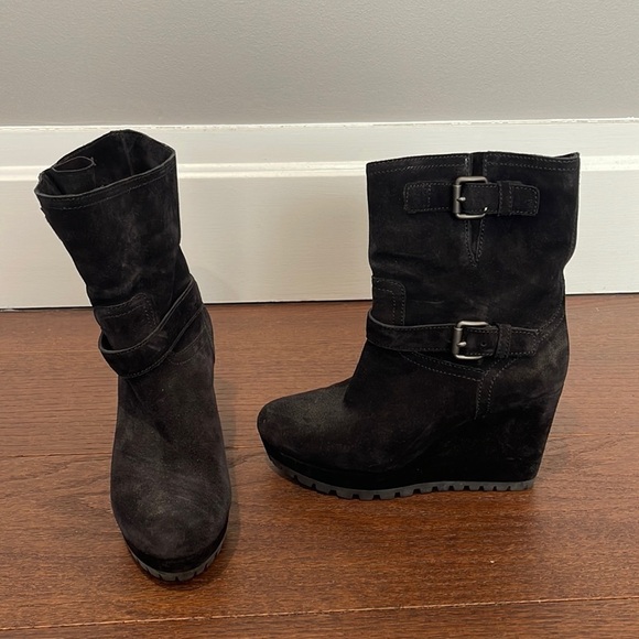 Prada Women’s Black Suede Wedge Boots Size 37/7 - Picture 1 of 7